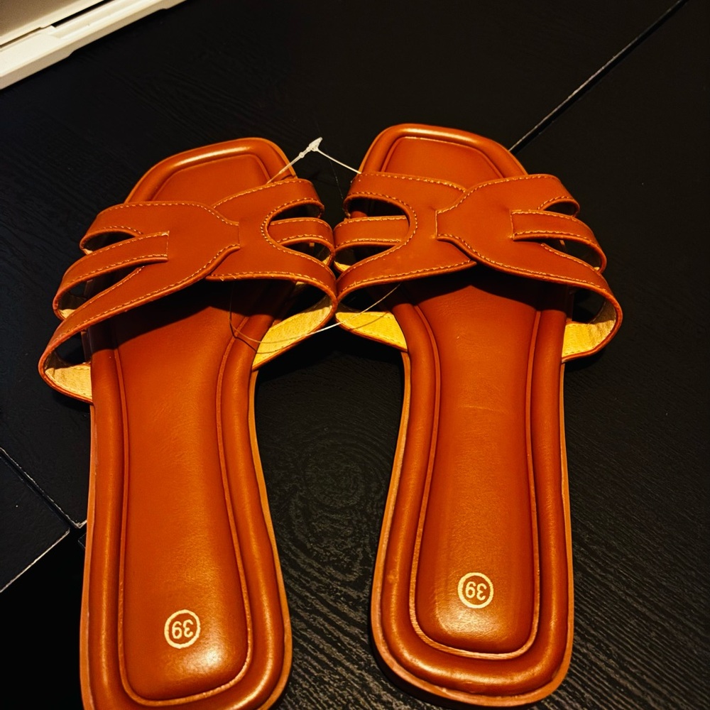Elegant Brown Women's Sandals